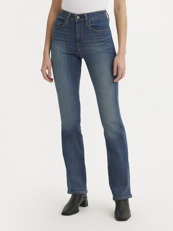 Levi’s® Women's 725 High-Rise Bootcut Jeans